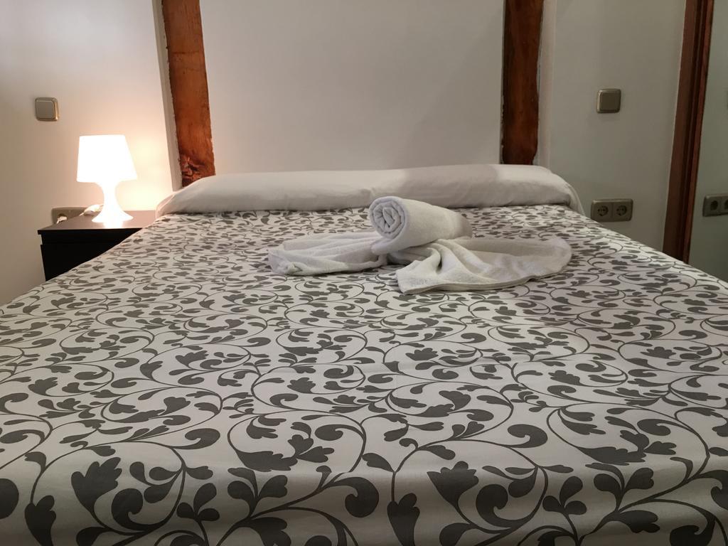 Apartamentos Good Stay Prado Madrid Eksteriør billede