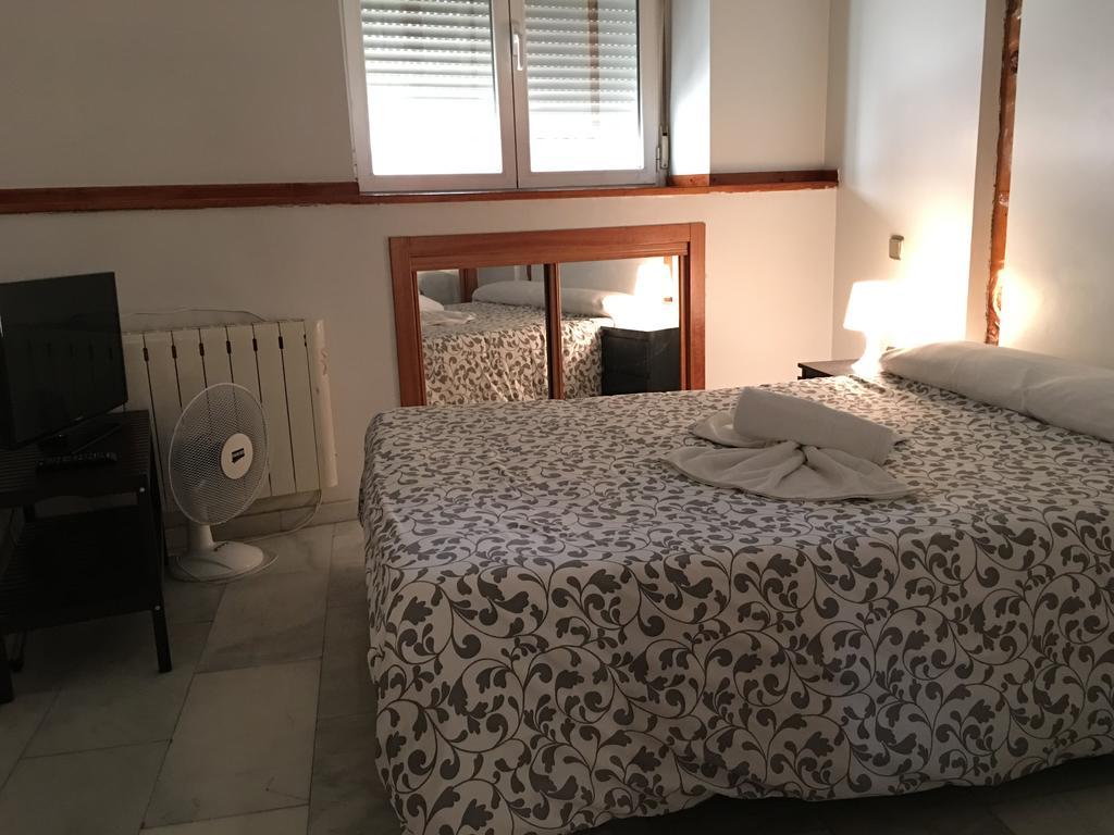 Apartamentos Good Stay Prado Madrid Eksteriør billede