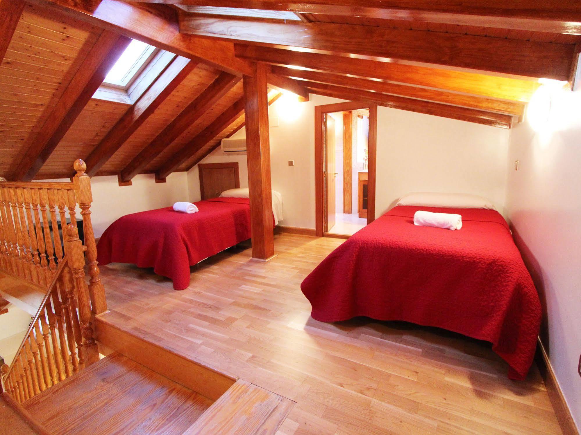 Apartamentos Good Stay Prado Madrid Eksteriør billede